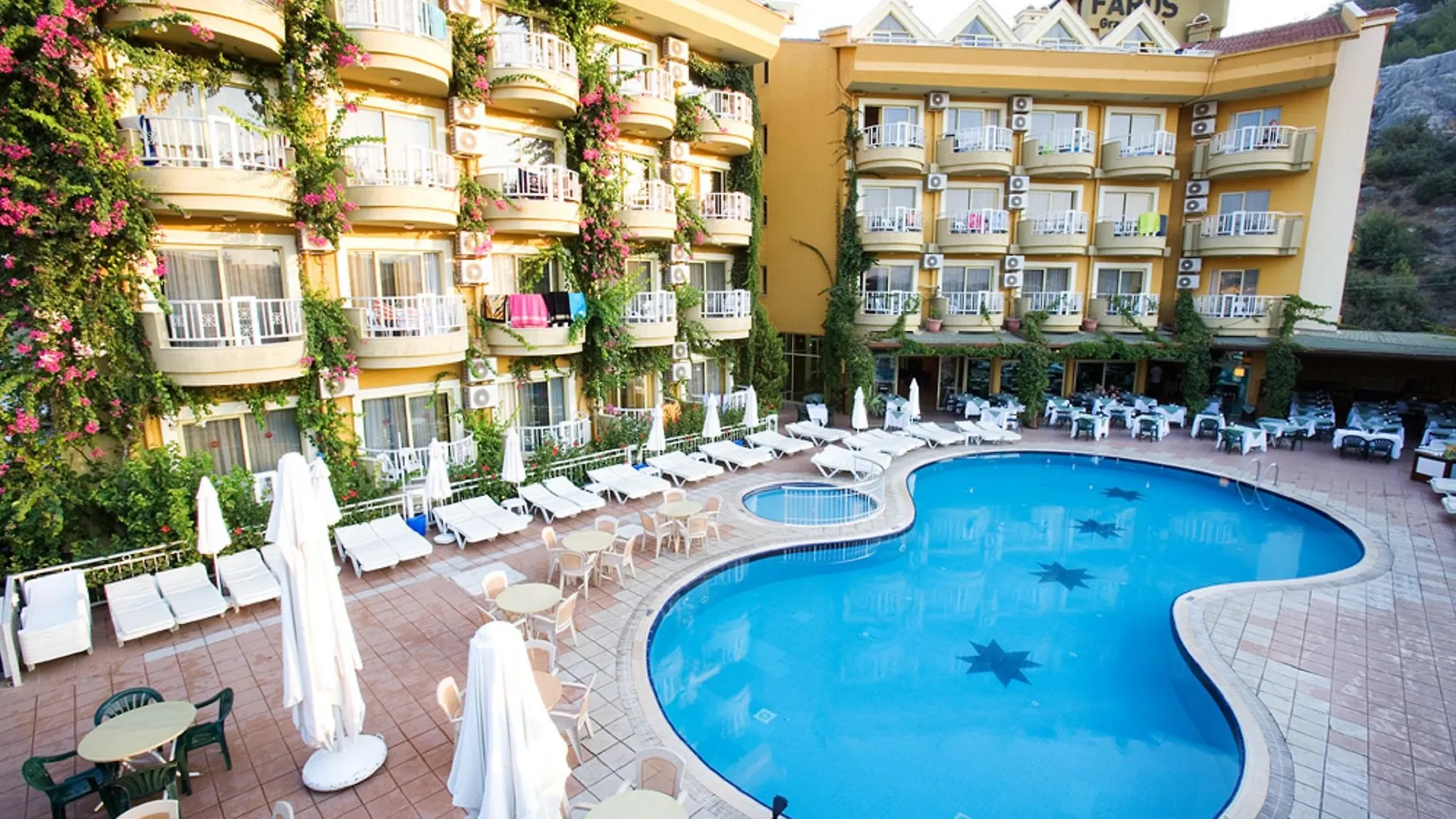 Faros Grand Hotel