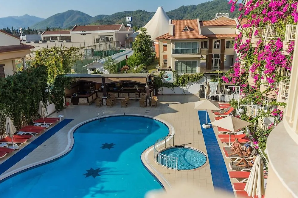 Faros Grand Hotel